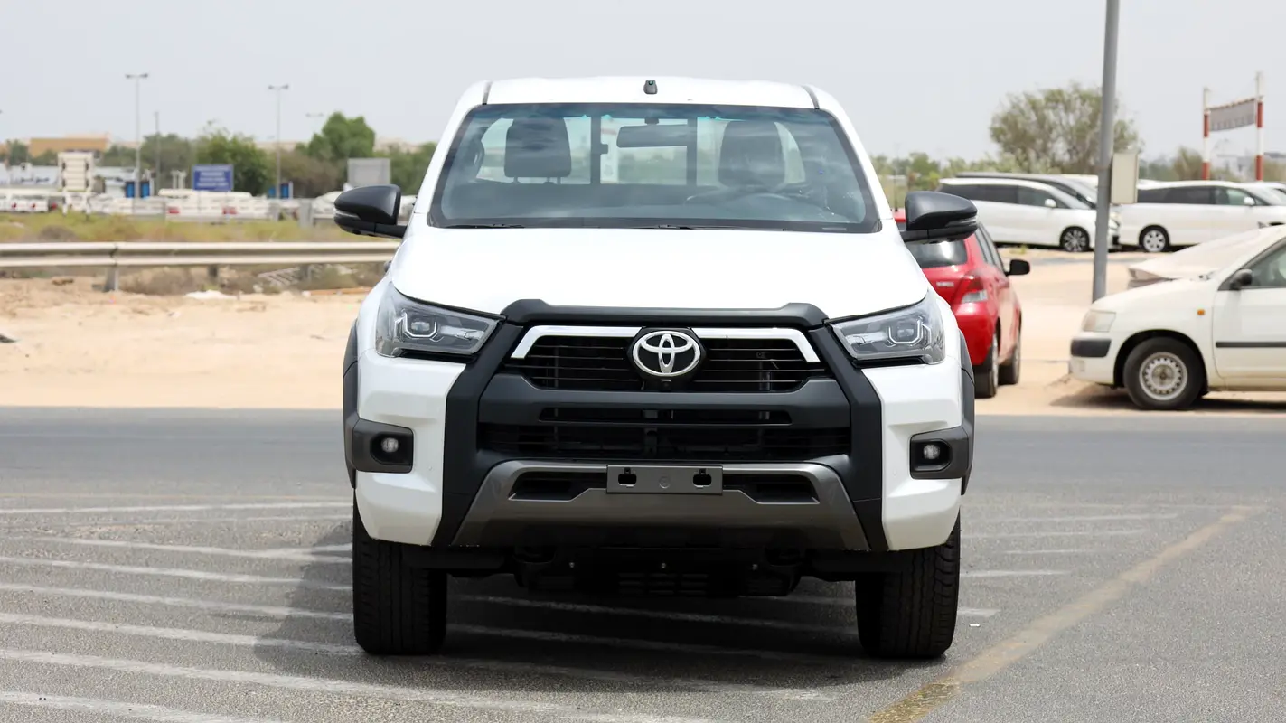 Toyota Hilux, 2026 — фото 2 из 10