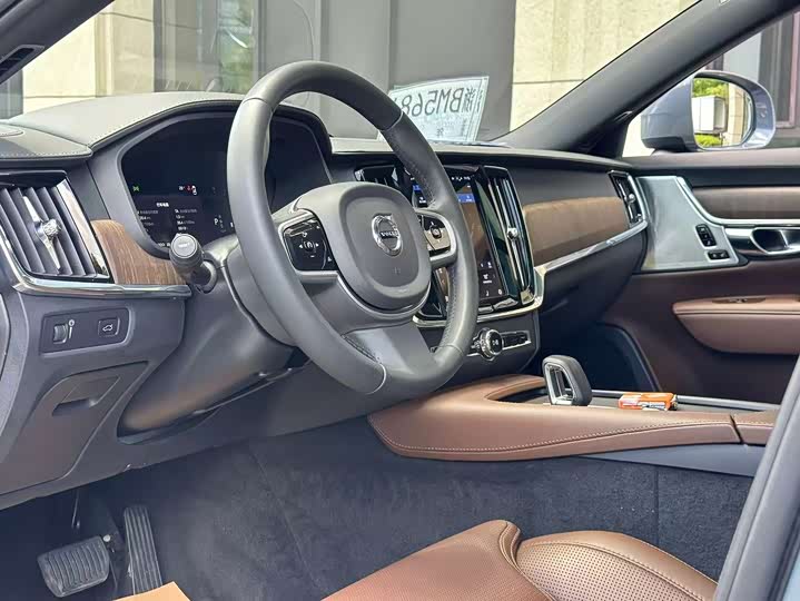 Volvo V90, 2021 — фото 5 из 9