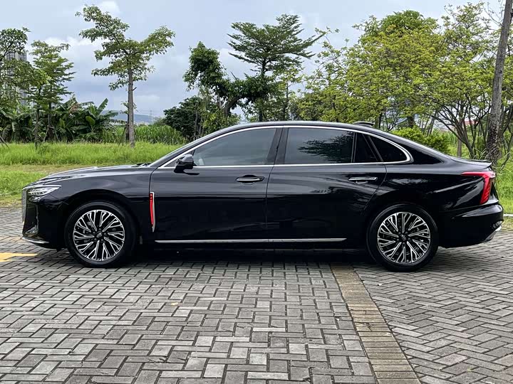 Hongqi H5, 2025 — фото 7 из 9