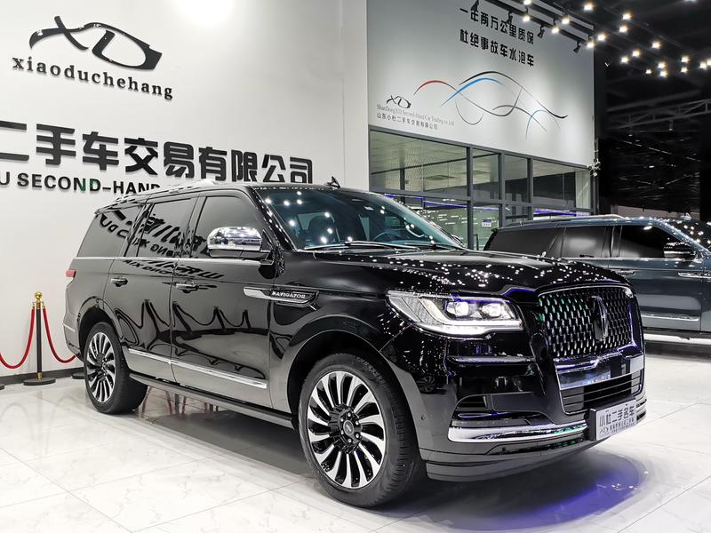 Lincoln Navigator, 2024 — фото 3 из 11