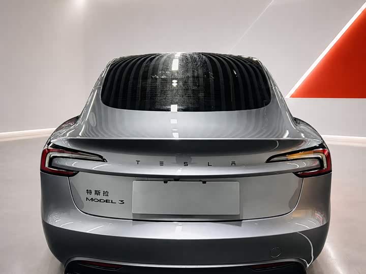 Tesla Model 3, 2026 — фото 5 из 9