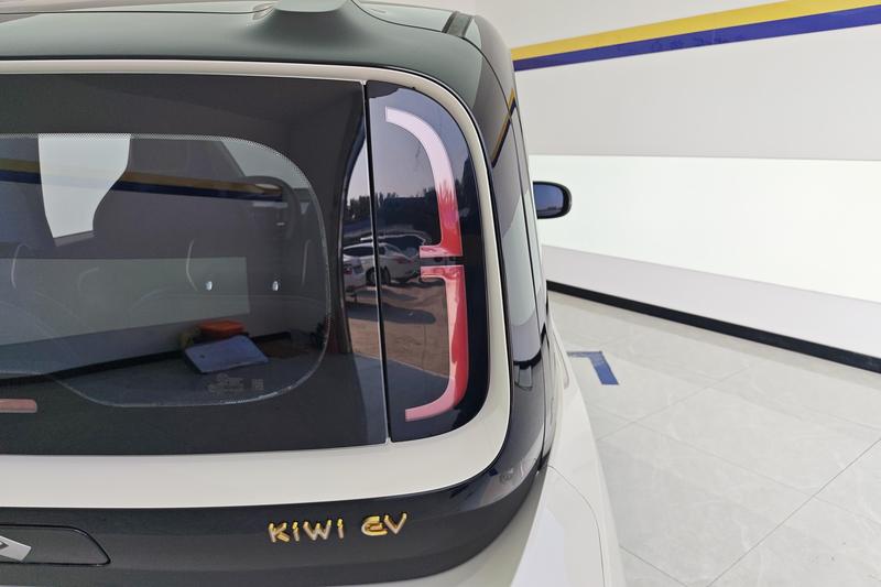 Baojun KiWi EV, 2022 — фото 5 из 12