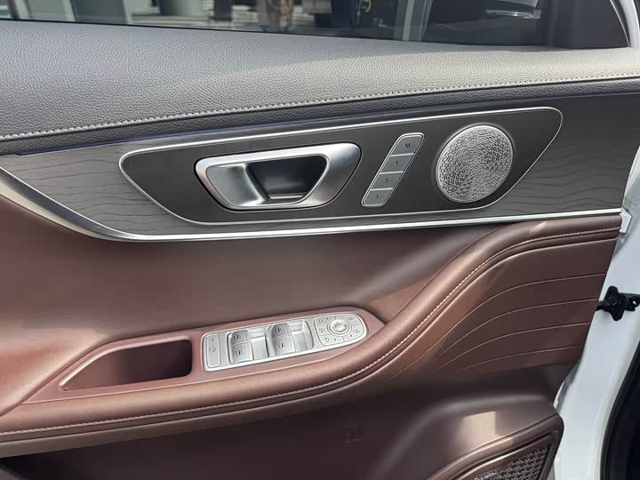 Chery Tiggo 8 Pro, 2023 — фото 8 из 9