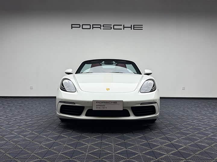 Porsche 718, 2025 — фото 9 из 9