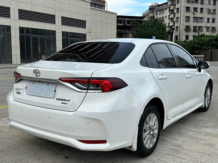 Toyota Corolla, 2022 — фото 7 из 9