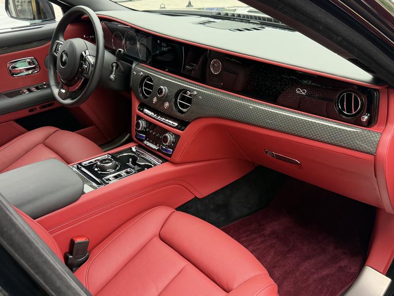 Rolls-Royce Ghost, 2022 — фото 4 из 9