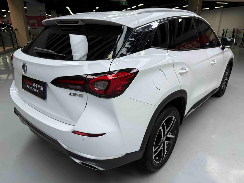 MG Motor One, 2022 — фото 7 из 12