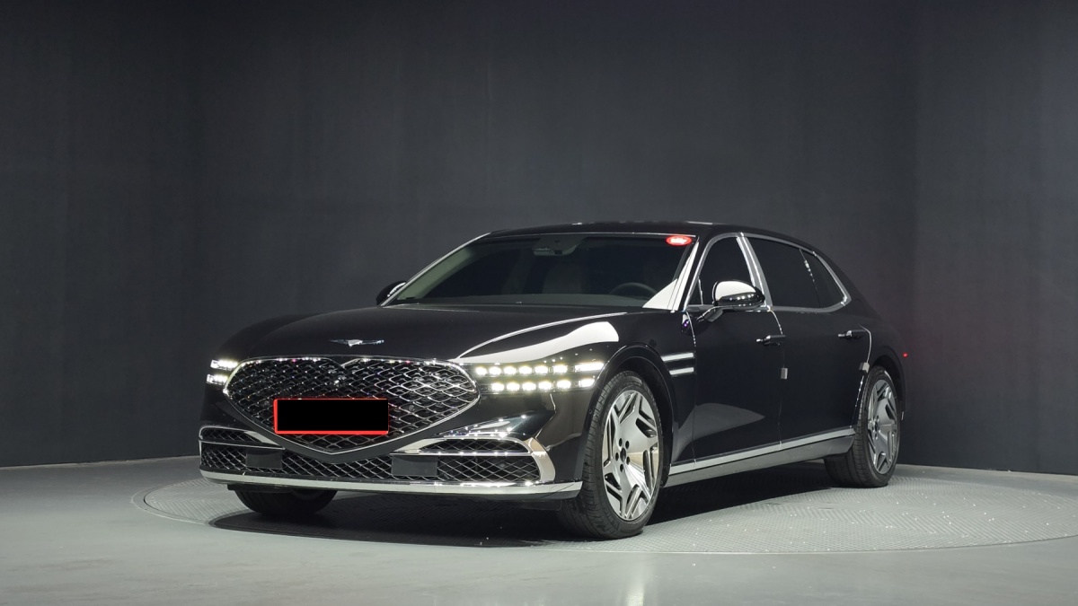 Genesis G90, 2023 — купить в Тольятти под ключ