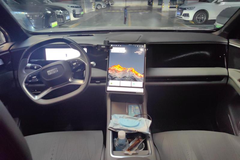 Geely Galaxy L7, 2025 — фото 6 из 11