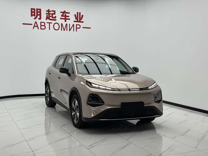 Changan Qiyuan (Nevo) Q05, 2025 — фото 3 из 9