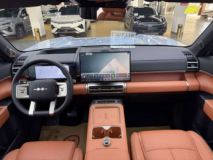 BYD FangChengBao Titanium 7 (Tai 7), 2026 — фото 7 из 9
