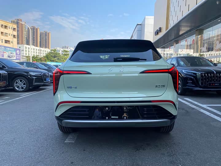 Hongqi EHS5 (Tiangong 06), 2025 — фото 6 из 9