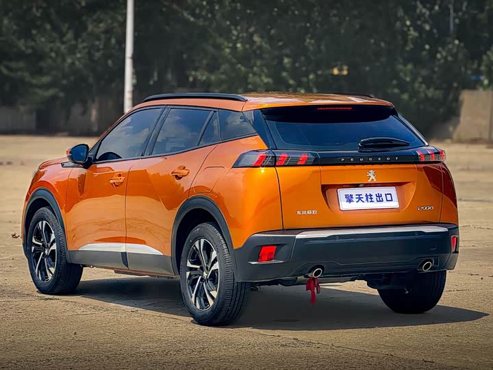 Peugeot 2008, 2022 — фото 4 из 9