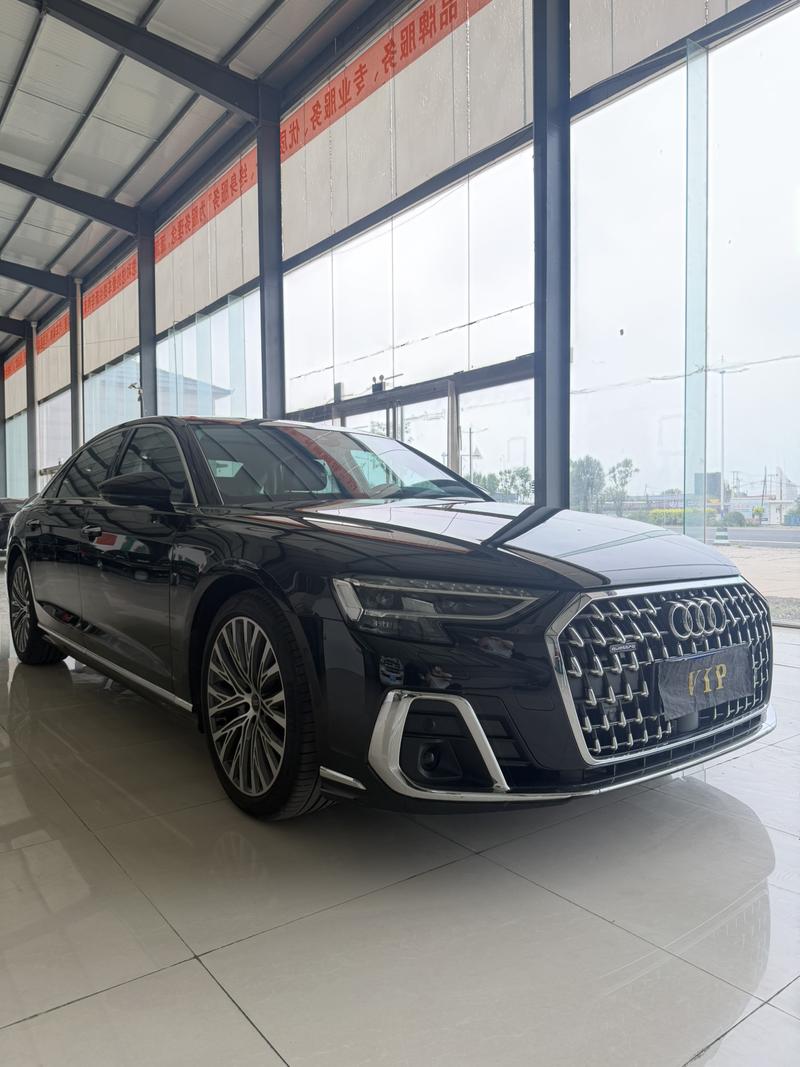 Audi A8, 2024 — фото 3 из 10