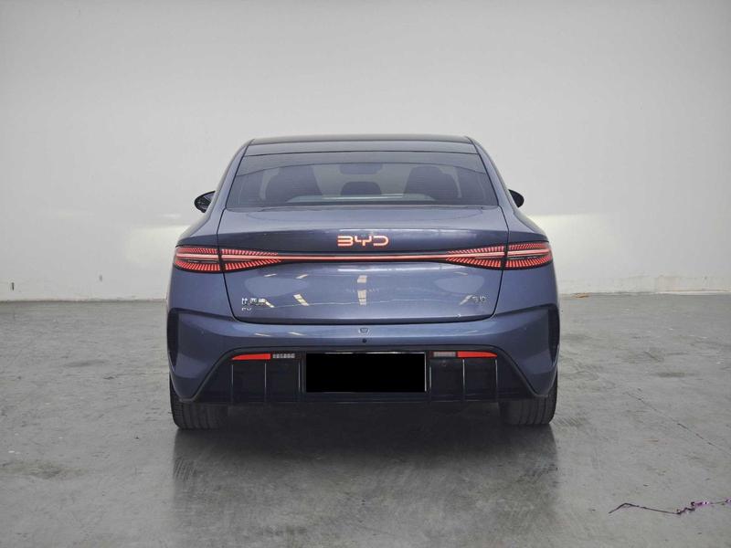 BYD Seal, 2025 — фото 5 из 10