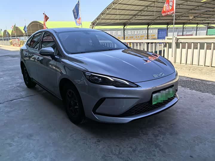 BYD Seal 05 DM-i Hybrid, 2025 — фото 3 из 9