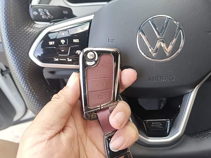 Volkswagen Tayron X, 2023 — фото 9 из 9