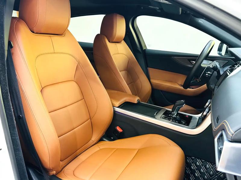 Jaguar XE L, 2023 — фото 7 из 9