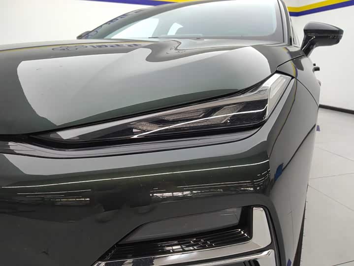 Geely Galaxy Starshine 8 EM-i, 2025 — фото 5 из 9