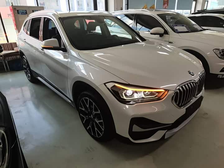 BMW X1, 2022 — фото 4 из 9