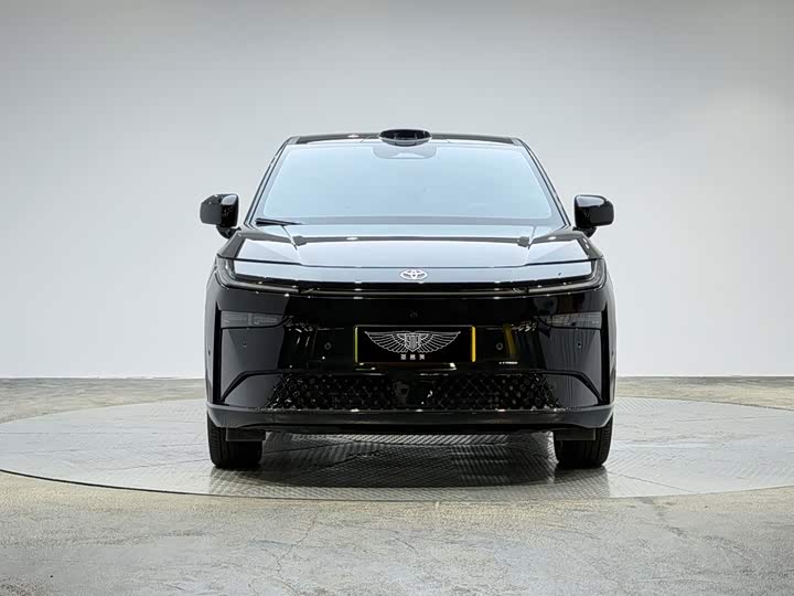 Toyota bZ3X, 2025 — фото 3 из 9