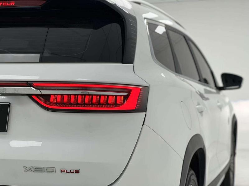 Jetour X90 Plus, 2021 — фото 8 из 12