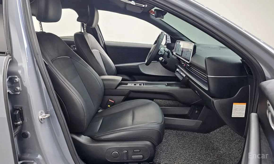 Hyundai Ioniq 6, 2023 — фото 11 из 12