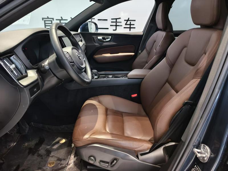 Volvo XC60, 2024 — фото 9 из 12