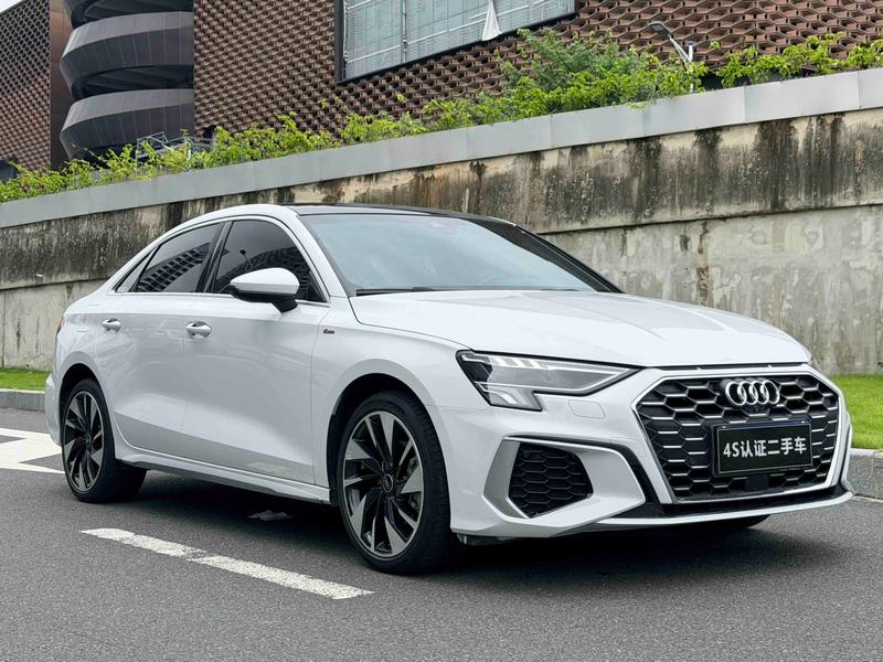 Audi A3, 2023 — фото 3 из 12