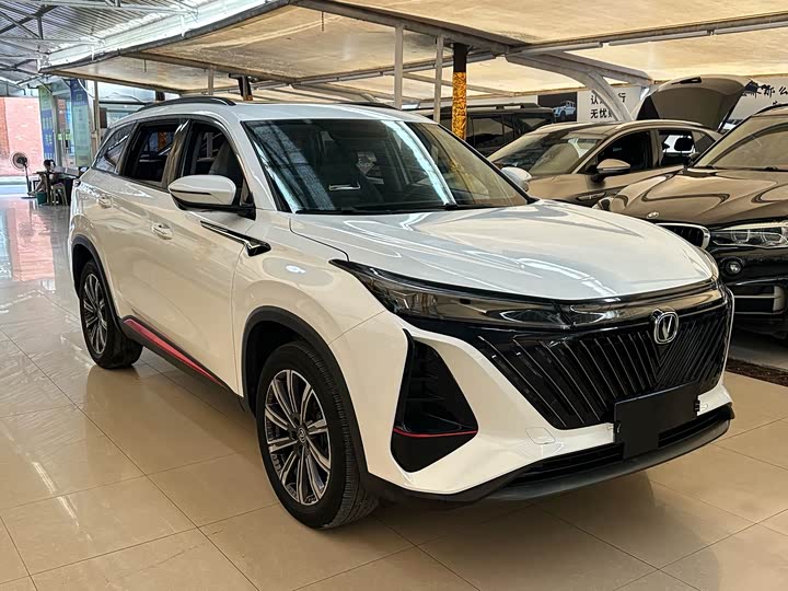 Changan CS75 Plus, 2022 — фото 3 из 9