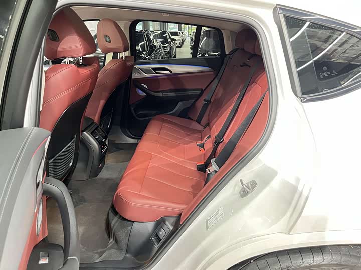 BMW X4, 2024 — фото 6 из 9
