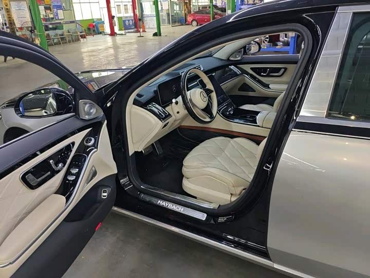 Mercedes-Benz Maybach S-Class, 2022 — фото 9 из 9
