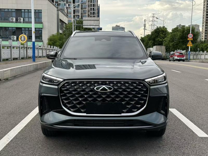 Chery Tiggo 8 Plus, 2025 — фото 2 из 10