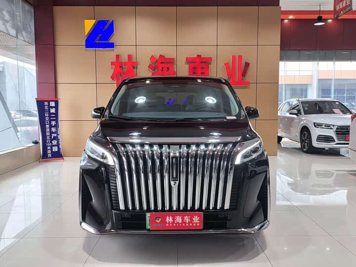 Wey 80 Hybrid, 2024 — купить в Смоленске под ключ