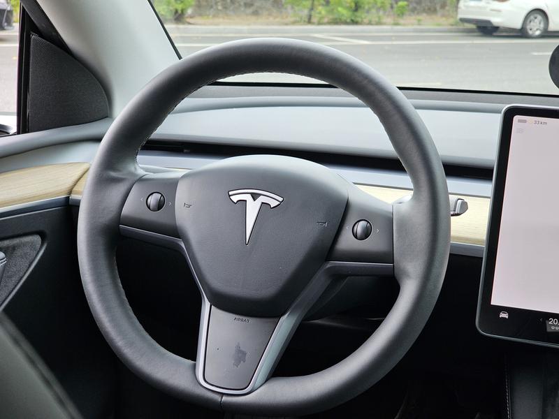 Tesla Model Y, 2022 — фото 9 из 12