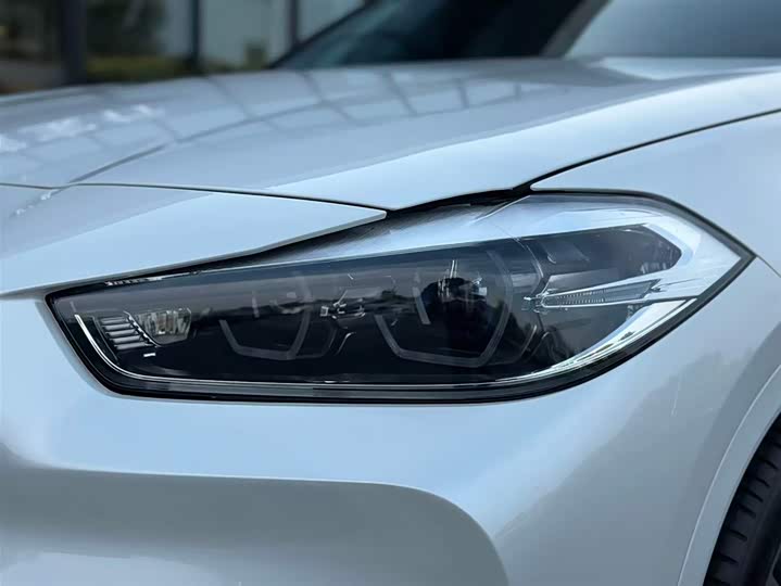 BMW X2, 2022 — фото 6 из 9
