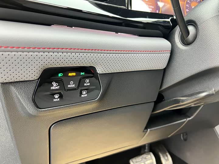 Volkswagen Teramont X, 2024 — фото 5 из 9