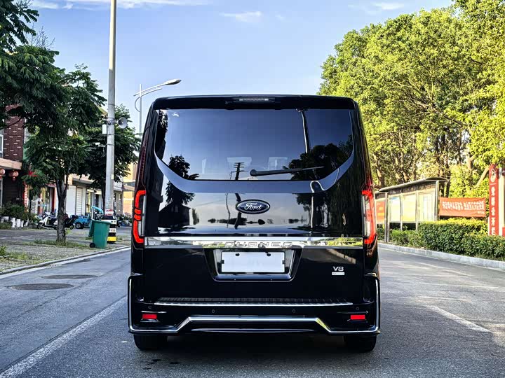 Ford Tourneo, 2023 — фото 4 из 12