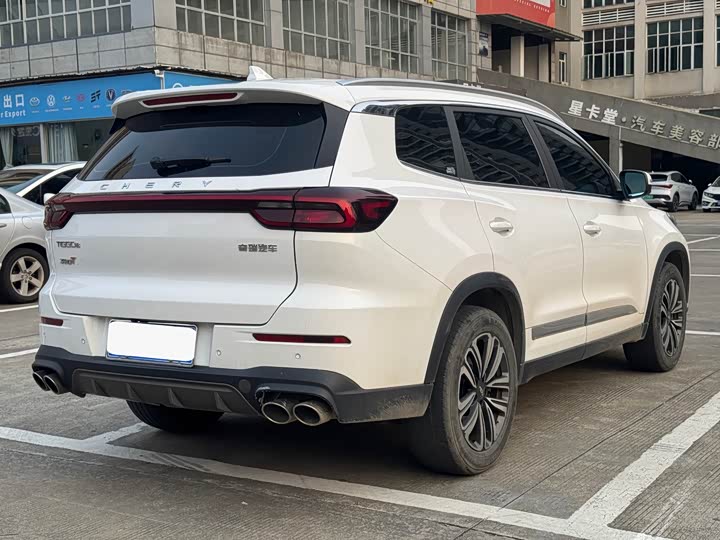 Chery Tiggo 8, 2022 — фото 4 из 9