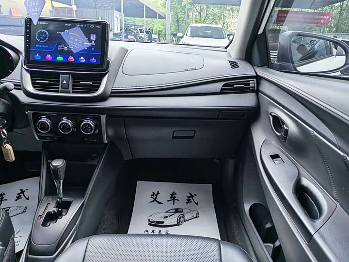 Toyota Yaris L Hatchback, 2022 — фото 6 из 9