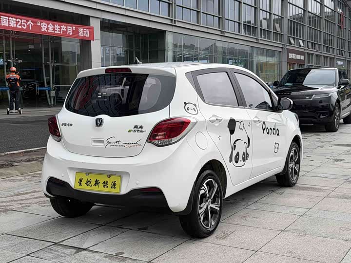 Changan BenBen E-Star, 2022 — фото 5 из 9