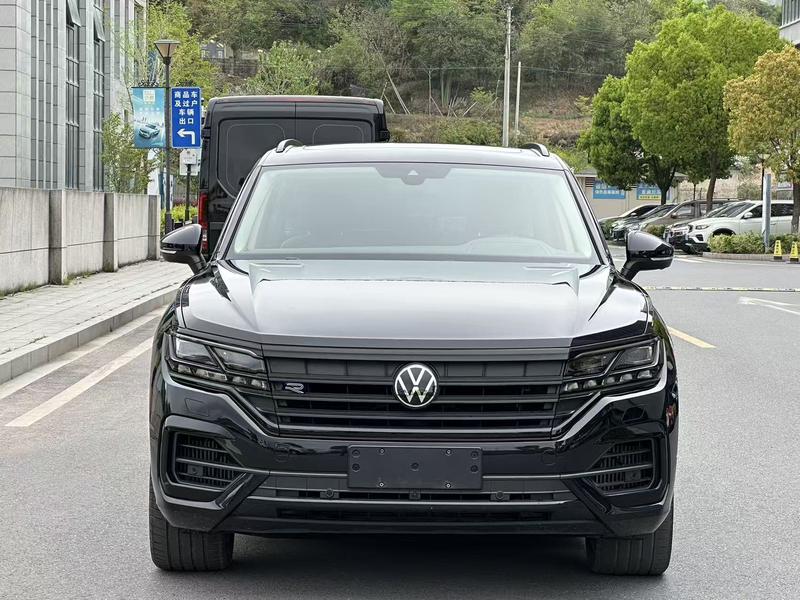 Volkswagen Touareg, 2021 — фото 2 из 12