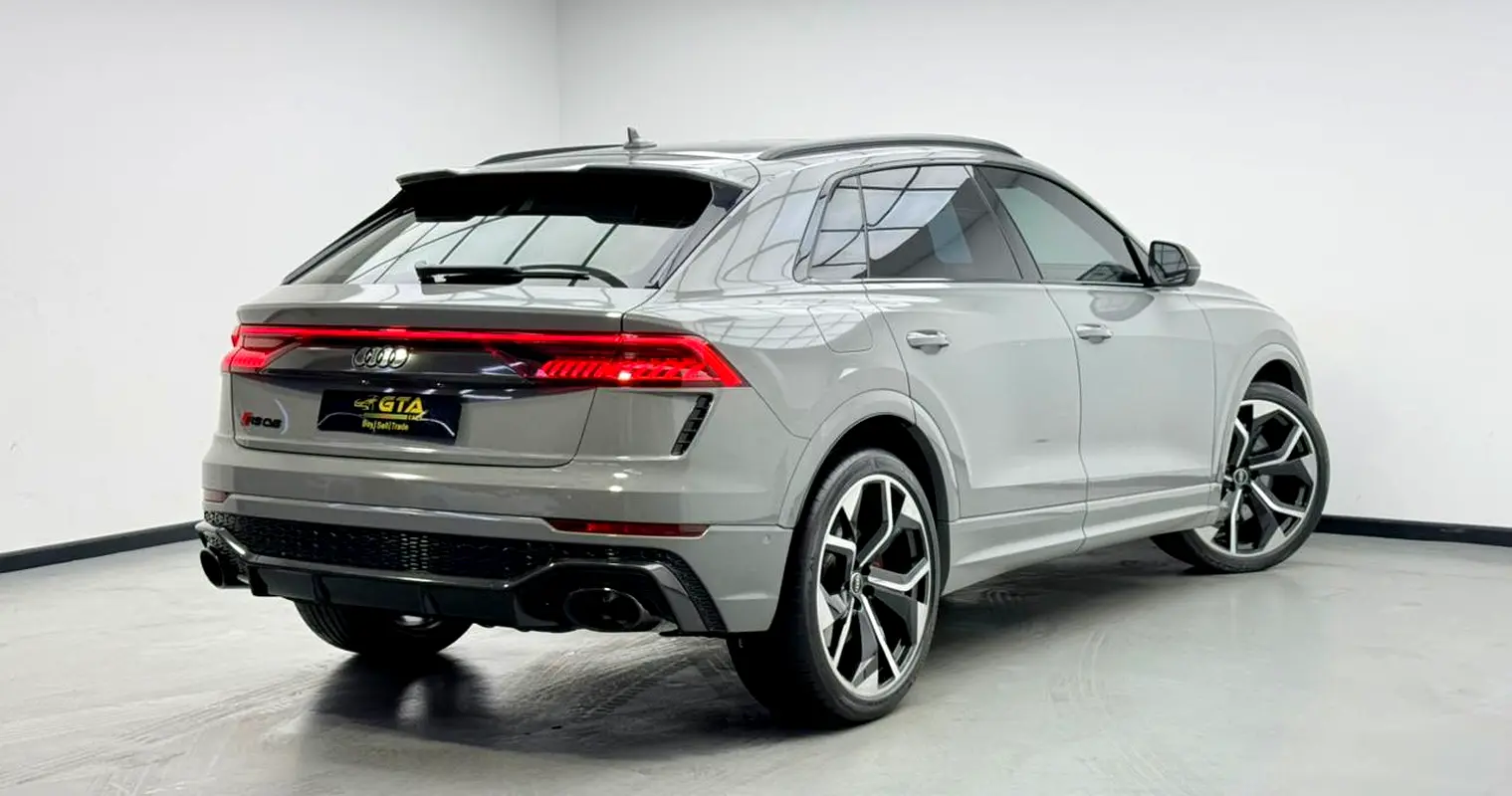 Audi RS Q8, 2022 — фото 4 из 10