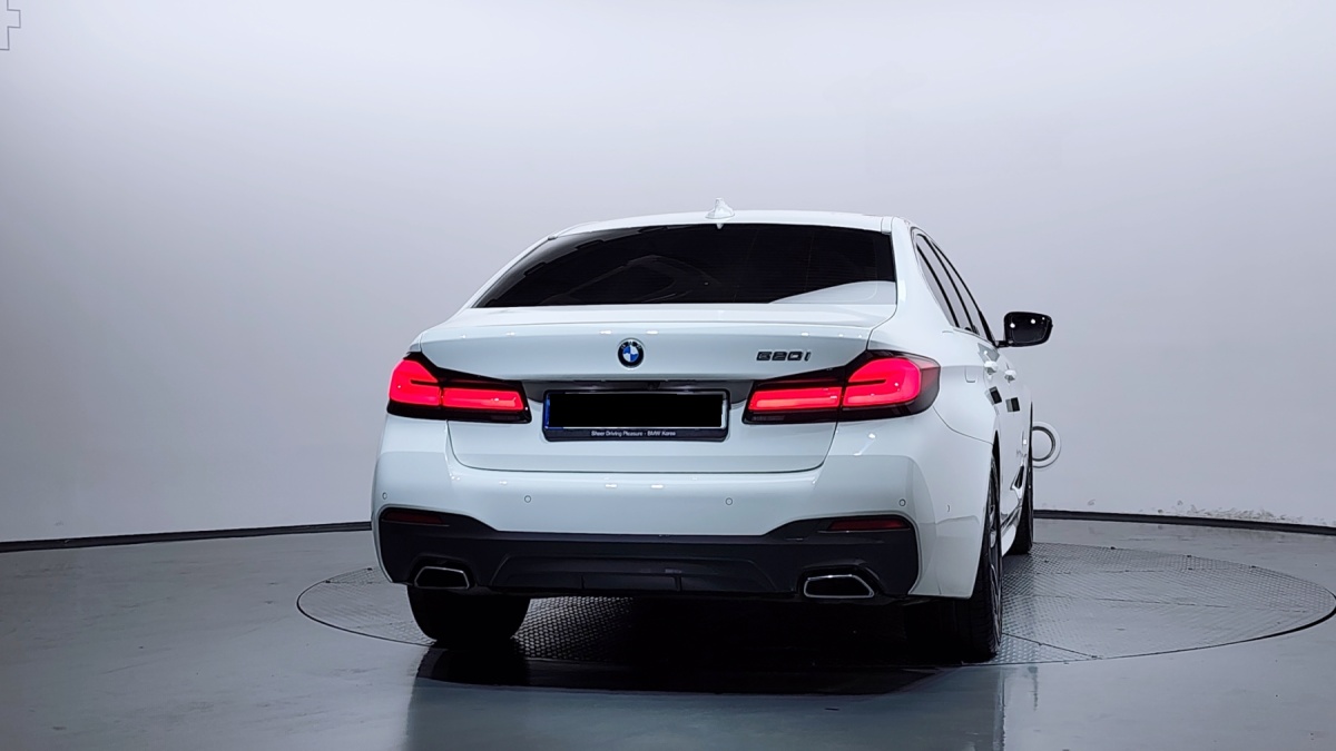 BMW 5 Series, 2022 — фото 4 из 12