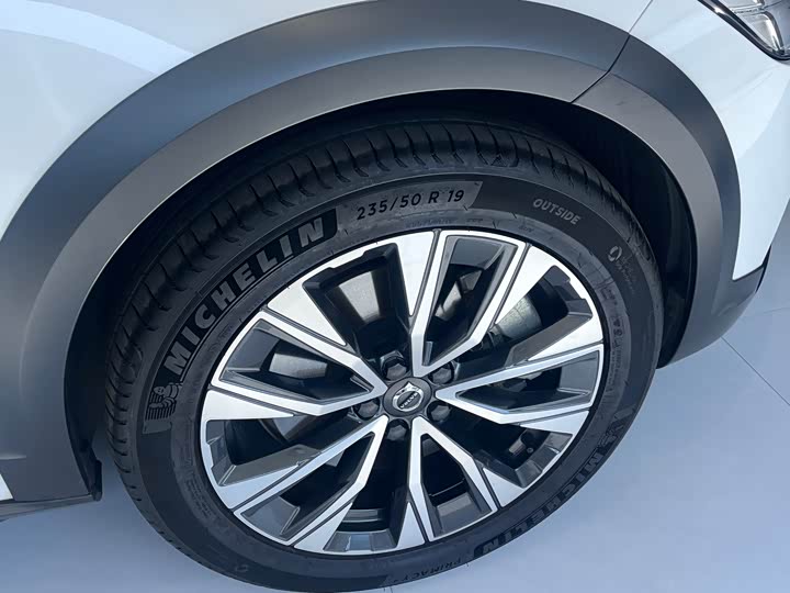 Volvo V90, 2022 — фото 8 из 9