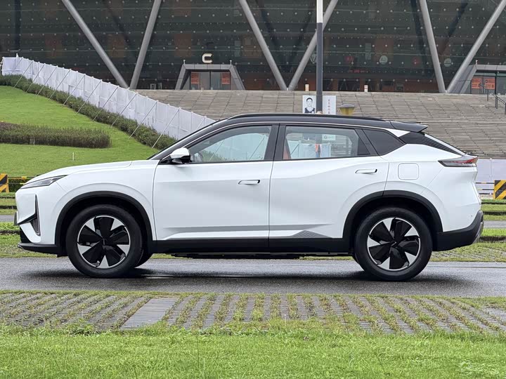 Dongfeng Aeolus L7, 2024 — фото 5 из 9