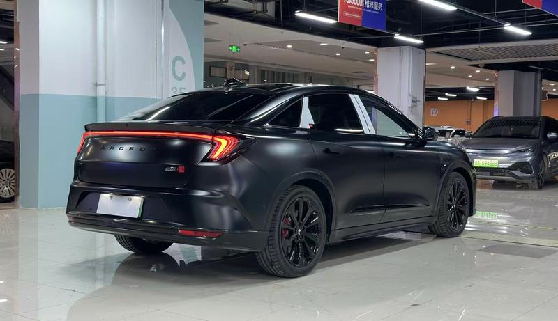 BAIC Arcfox Alpha S, 2024 — фото 7 из 12