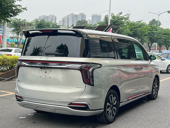 Hongqi HQ9, 2023 — фото 3 из 9