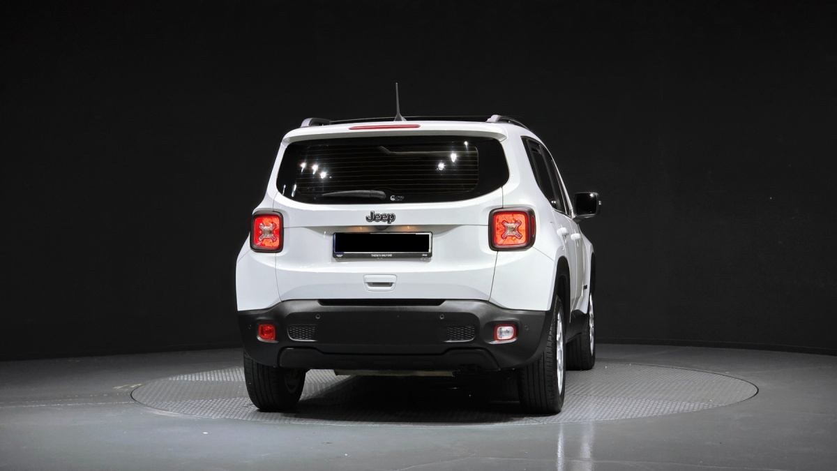 Jeep Renegade, 2022 — фото 4 из 12