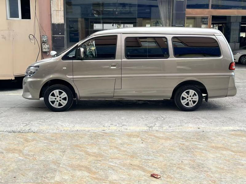 Dongfeng Forthing Lingzhi M5, 2022 — фото 3 из 10